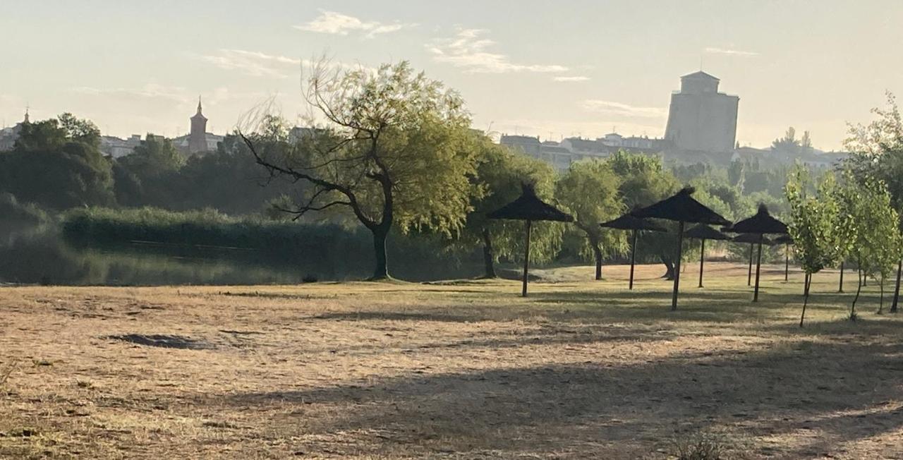 Alojamiento La Duquesita Διαμέρισμα Alba De Tormes Εξωτερικό φωτογραφία