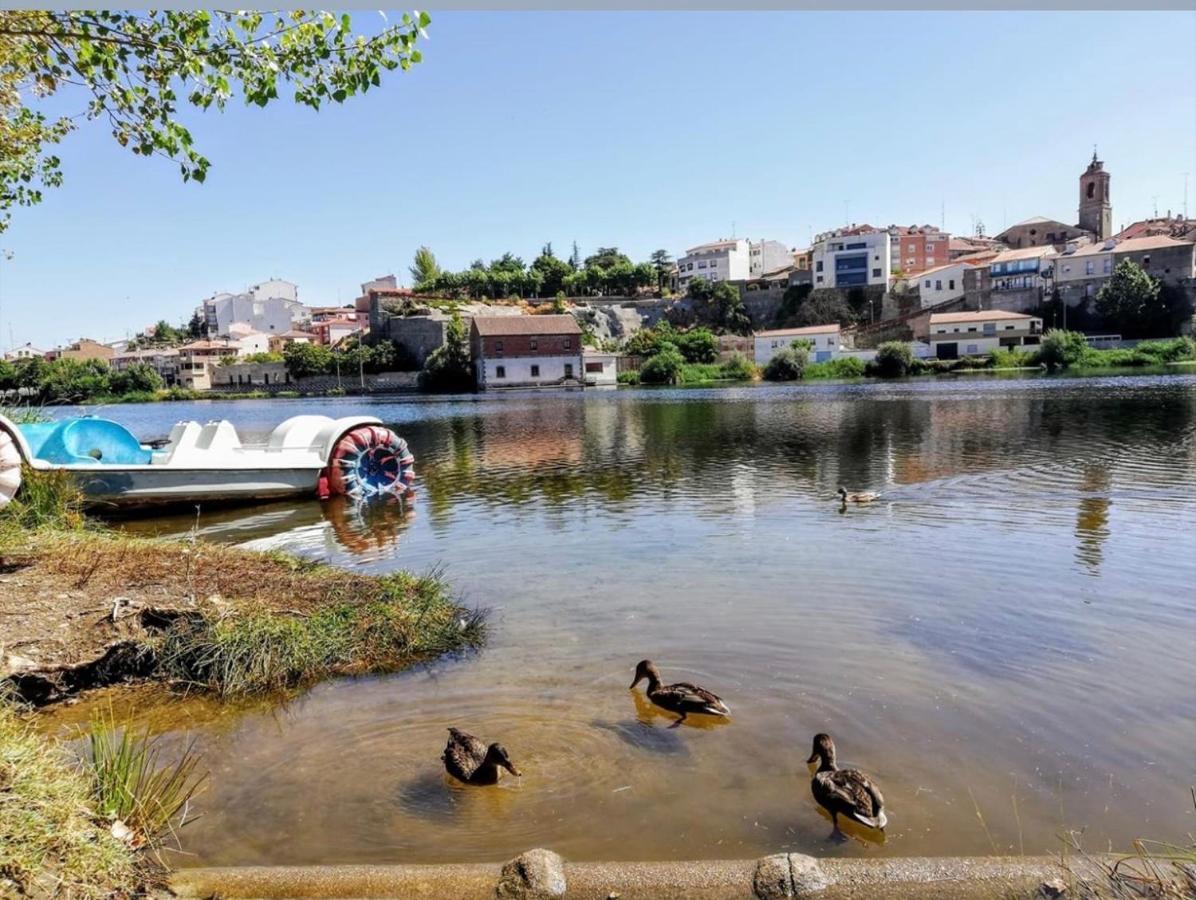 Alojamiento La Duquesita Διαμέρισμα Alba De Tormes Εξωτερικό φωτογραφία